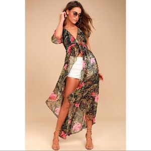✨HP✨Arizona Jean Co. Floral Print Maxi Top✨